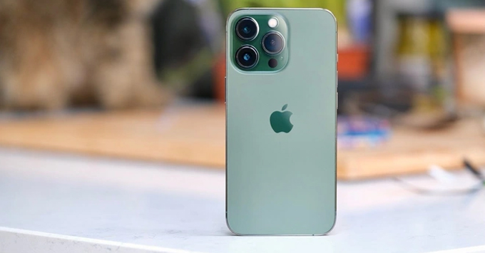 iPhone 13 Pro Max- iPhone cho học sinh cấp 3