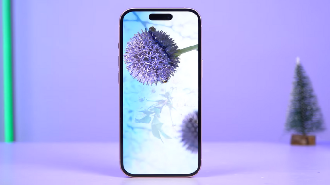 Kích thước màn hình iPhone 15 rất vừa vặn