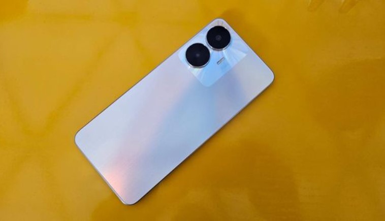 Realme C55 - Điện thoại quay chụp tốt, viên pin lớn