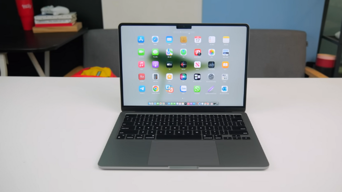 Sinh viên mua máy tính trả góp được không