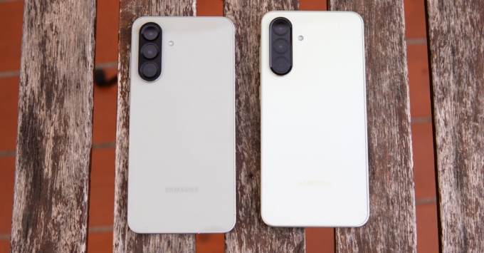 So sánh Galaxy A56 và Galaxy A36 thiết kế