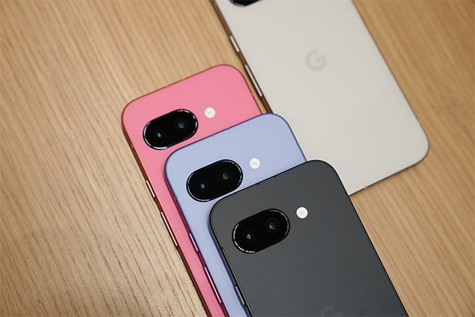 Điện thoại Google Pixel 9a được trang bị camera kép phía sau 