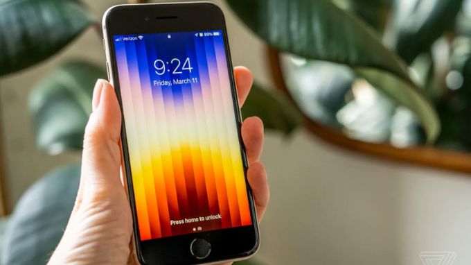 iPhone SE 2022 5G 128GB (Cũ 99%)