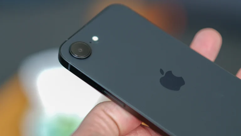  iPhone 16e