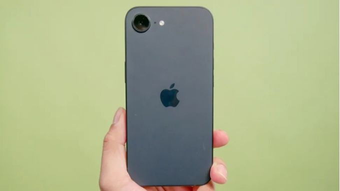 iPhone 16e 256GB thiết kế