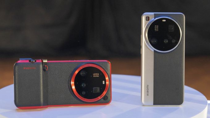 Xiaomi 15 Ultra và Oppo Find X8 Pro thiết kế