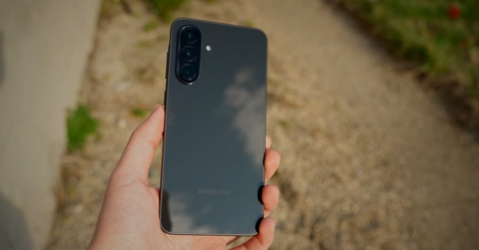 Samsung Galaxy A37 pin 5000mAh, hỗ trợ sạc nhanh 25W, thời lượng sử dụng cả ngày