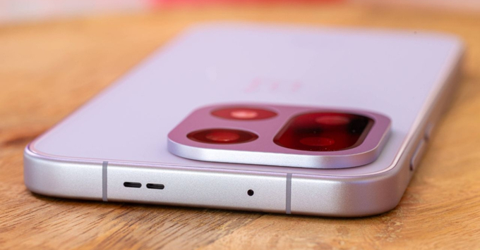 OnePlus 15 tích hợp AI Smart Link tối ưu kết nối WiFi 7, Bluetooth 6.0 và mạng 5G ổn định