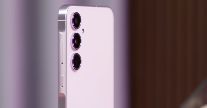 Galaxy A55 5G camera góc rộng, macro đa năng, AI xử lý ảnh thông minh, selfie 32MP rõ nét