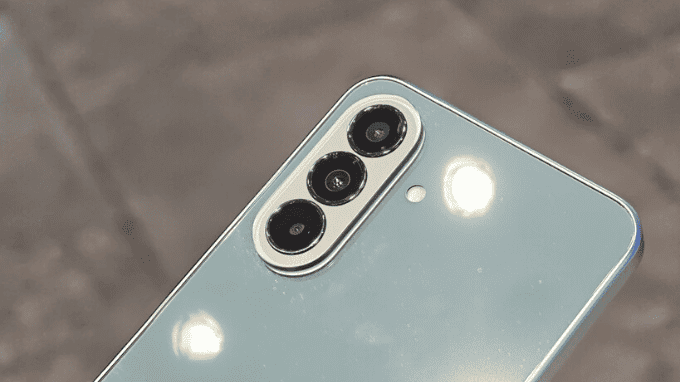 Galaxy A57 cải thiện AI xử lý ảnh và video