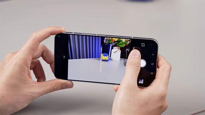 Điện thoại Xiaomi Redmi Turbo 5 Max trang bị cụm camera kép