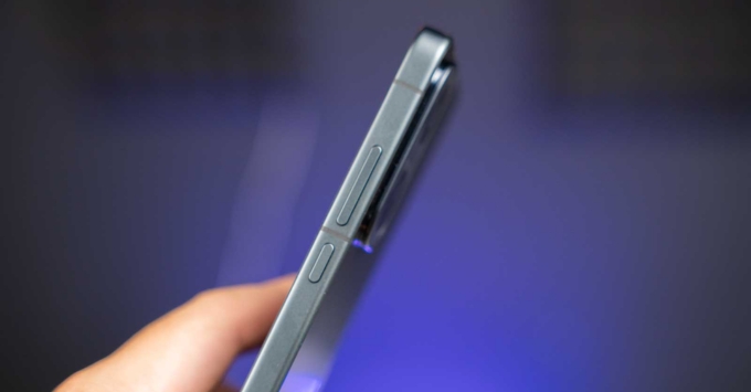 vivo iQOO Neo 11 chạy OriginOS 6 tích hợp các tính năng AI thông minh giúp tối ưu hiệu năng và trải nghiệm người dùng.