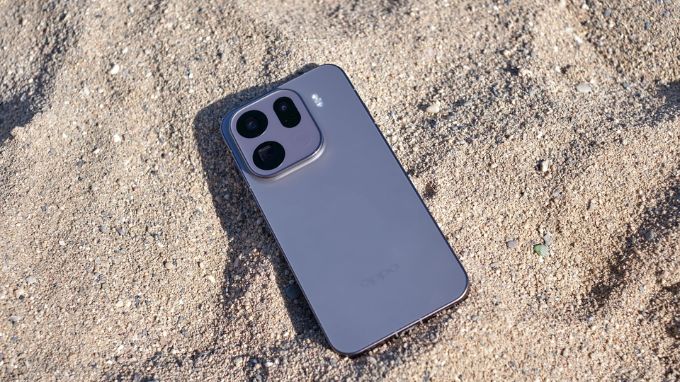 Các dòng điện thoại OPPO có cảm ứng điện