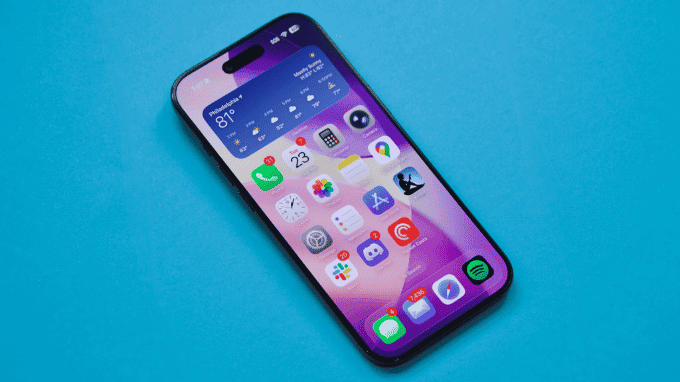 Hiệu năng iPhone Air siêu mạnh nhưng pin hạn chế do thân máy siêu mỏng