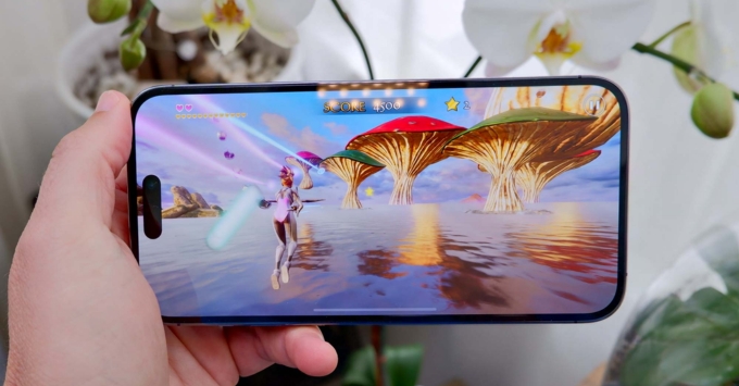 Điện thoại iPhone 15 xử lý mượt mà các tác vụ đa nhiệm và chơi game