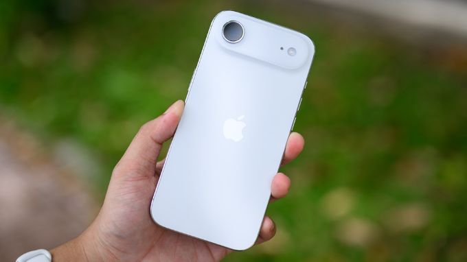 hiệu năng hoạt động của iPhone Air và Oppo Find X9