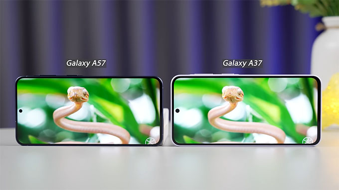 Samsung Galaxy A57 vs Galaxy A37 đều trang bị màn hình 6,7 inch