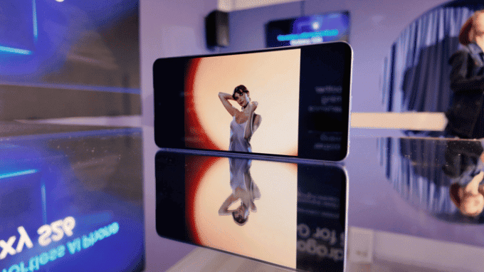 Màn hình Galaxy S26 đỉnh cao, hiển thị hoàn hảo mọi điều kiện