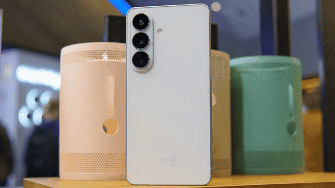 Những điểm nâng cấp đột phá của Samsung Galaxy S26 Plus 2026