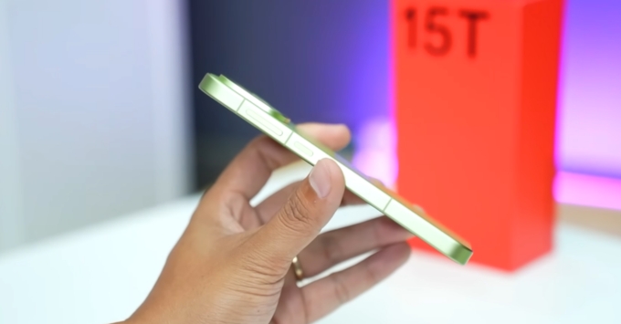 Pin OnePlus 15T 7500mAh siêu lớn, hỗ trợ sạc nhanh 100W và sạc không dây 50W, dùng lâu cả ngày