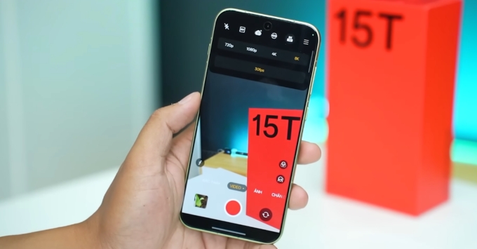 Camera OnePlus 15T kép 50MP + 50MP telephoto zoom quang 3.5x, hỗ trợ chống rung OIS chụp ảnh chuyên nghiệp