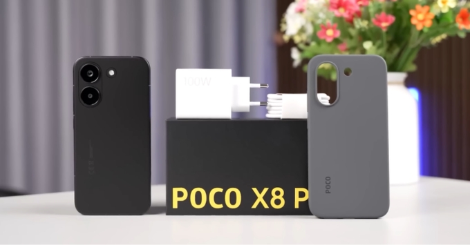 Poco X8 Pro thiết kế hiện đại, mặt lưng kính nhám, khung viền vuông vức, độ hoàn thiện cao, trọng lượng nhẹ cầm nắm thoải mái