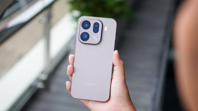 camera của Samsung Galaxy S26 Ultra và OPPO Find X9 Pro