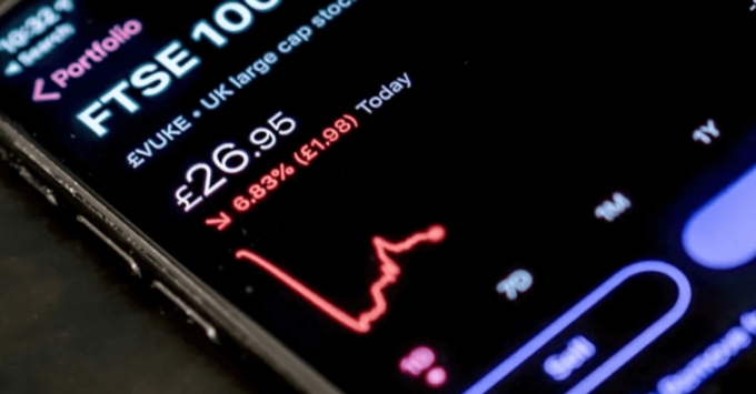 AirPods Pro 3 được trang bị cảm biến nhịp tim theo dõi sức khỏe