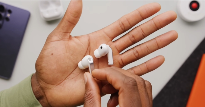 Trải nghiệm nghe nhạc chất lượng cao trên Samsung Galaxy Buds 4 Pro