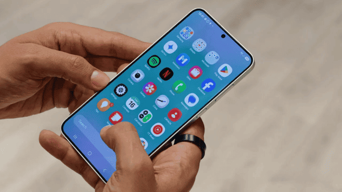 Samsung Galaxy S25 với Snapdragon 8 Elite mạnh mẽ, đủ dùng tốt