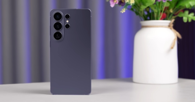 Samsung Galaxy S26 Ultra 5G 16GB 1TB thiết kế cao cấp chuẩn flagship 2026