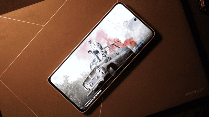 Trải nghiệm cuộn trang 120Hz mượt mà trên Xiaomi POCO M7 Pro