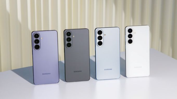 Xiaomi 17 và Samsung Galaxy S26 có ngoại hình đẹp