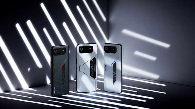 ROG Phone 7 trình làng với hàng loạt cải tiến đẳng cấp so với ROG Phone 6