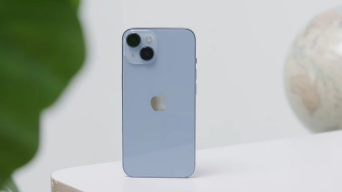 Thiết kế đẹp mắt của iPhone 14 cũ và iPhone 14 Plus cũ