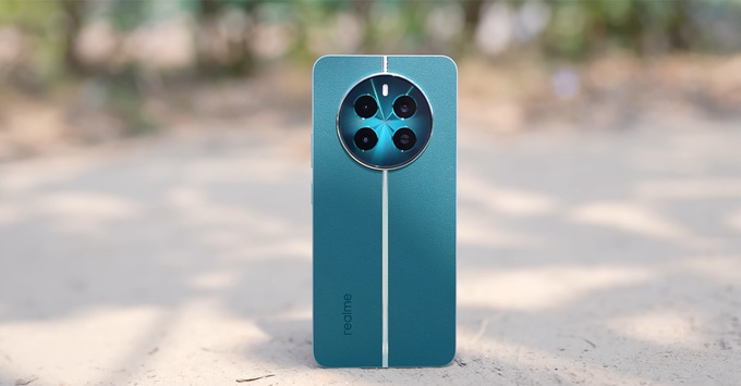 Top điện thoại phù hợp với mệnh hỏa Realme 12