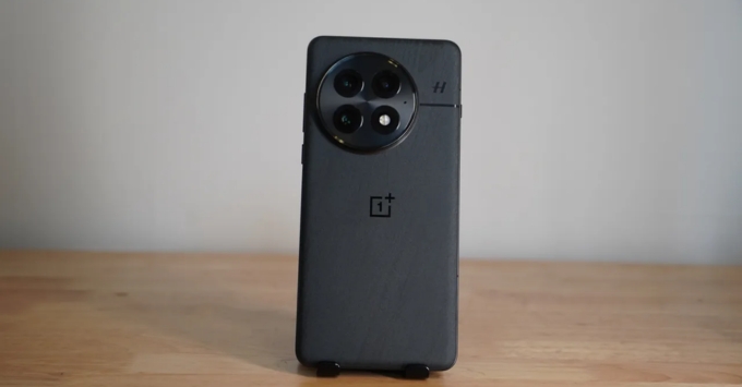 Top điện thoại sạc nhanh OnePlus 13