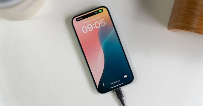 iPhone 16 Pro Max cũ không lên nguồn tại nhà sạc pin