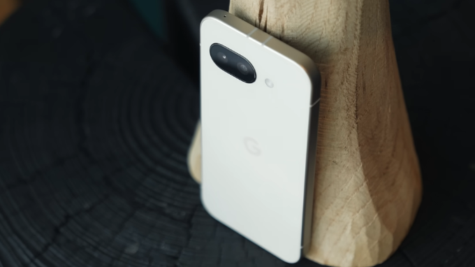 Pixel 9a ít camera nhưng xử lý cực đình