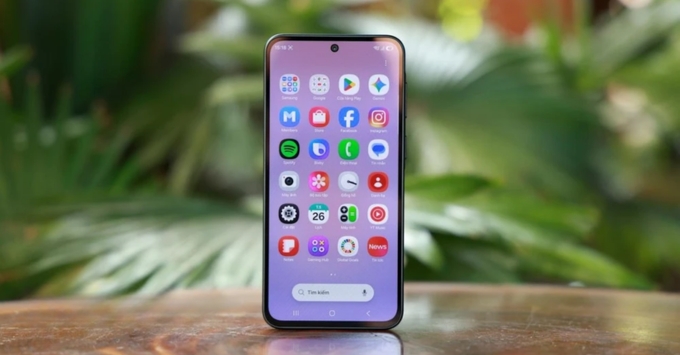 Samsung Galaxy A37 màn hình AMOLED 6.6 inch, độ phân giải Full HD+, tần số quét 120Hz hiển thị mượt mà