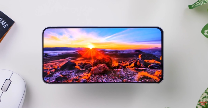 Oppo Reno 15 F màn hình AMOLED 6.7 inch Full HD+, tần số quét 120Hz hiển thị mượt mà