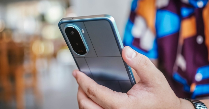 POCO M7 thuộc Top điện thoại pin trên 6000mAh đáng mua nhất 2026