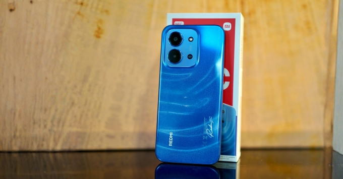 Xiaomi Redmi 15C 4G thuộc top điện thoại pin trên 6000mAh đáng mua nhất 2026