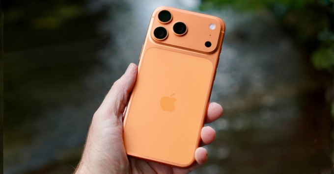 Điều kiện bắt buộc để 2 thiết bị nhận diện được nhau thì iPhone cần Cấu hình máy yêu cầu chạy phiên bản iOS 18 tối thiểu