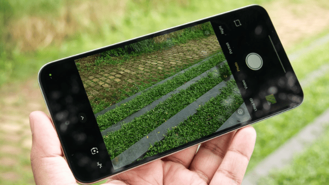 Camera 50MP Redmi 15C chụp ảnh sắc nét chế độ ban đêm ấn tượng