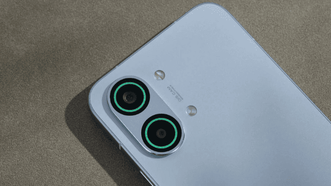 Camera REDMI Turbo 5 Max 99% tự nhiên, gọi video sắc nét