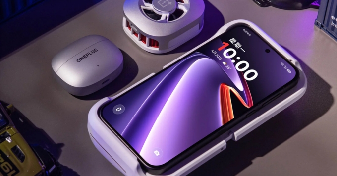 OnePlus Ace 6 Ultra 256GB dự kiến lên kệ với mức giá khoảng 11.600.000 VNĐ