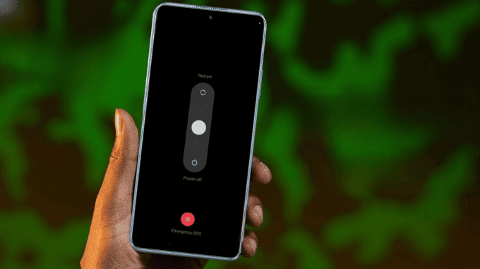 Khởi động lại để khắc phục lỗi Wifi trên realme