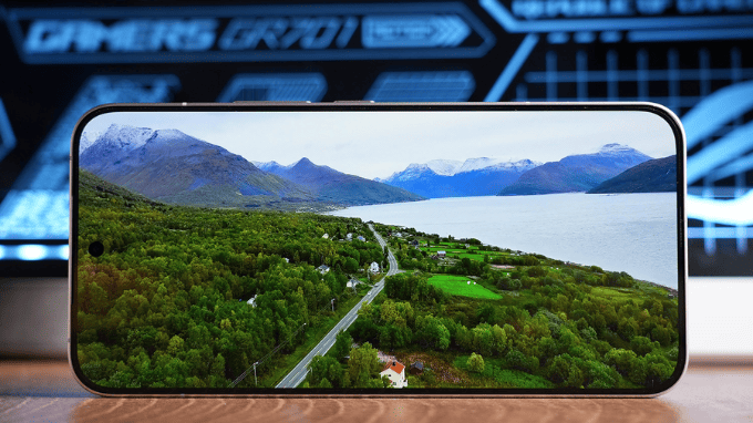 Màn hình REDMI K90 Max 165Hz lý tưởng cho game FPS