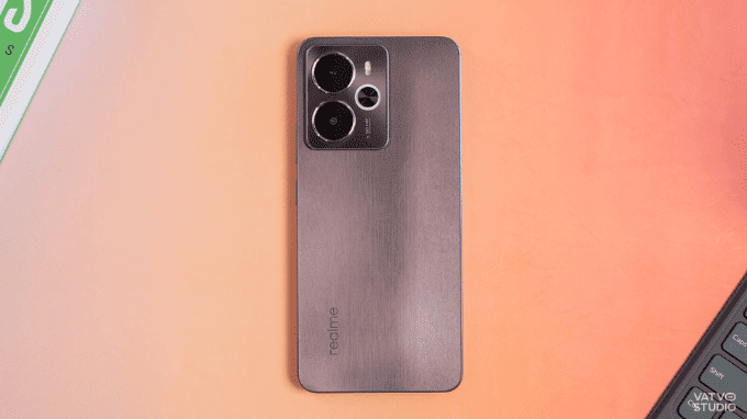 realme 14 5G chiến game không lo nóng.